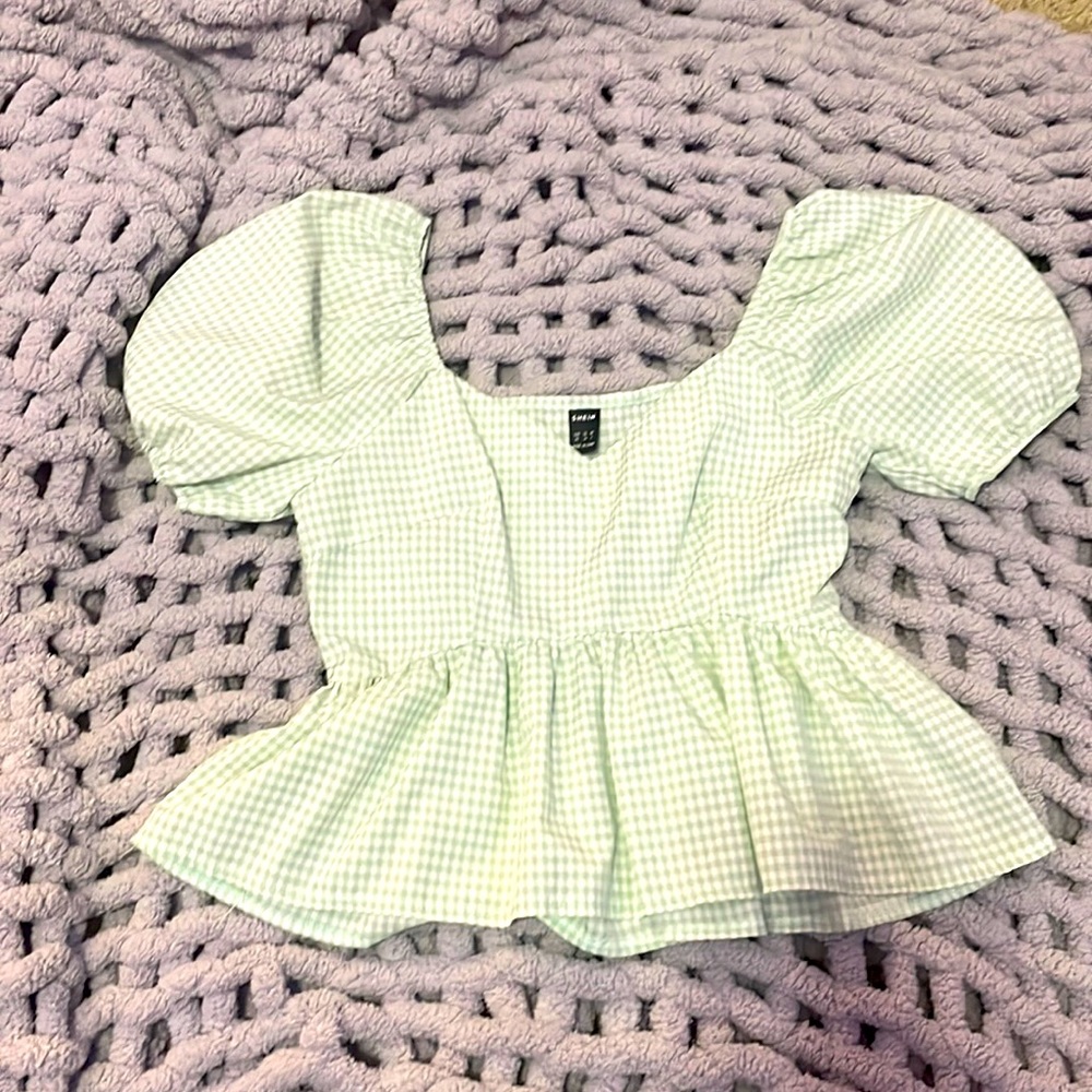Green plaid top